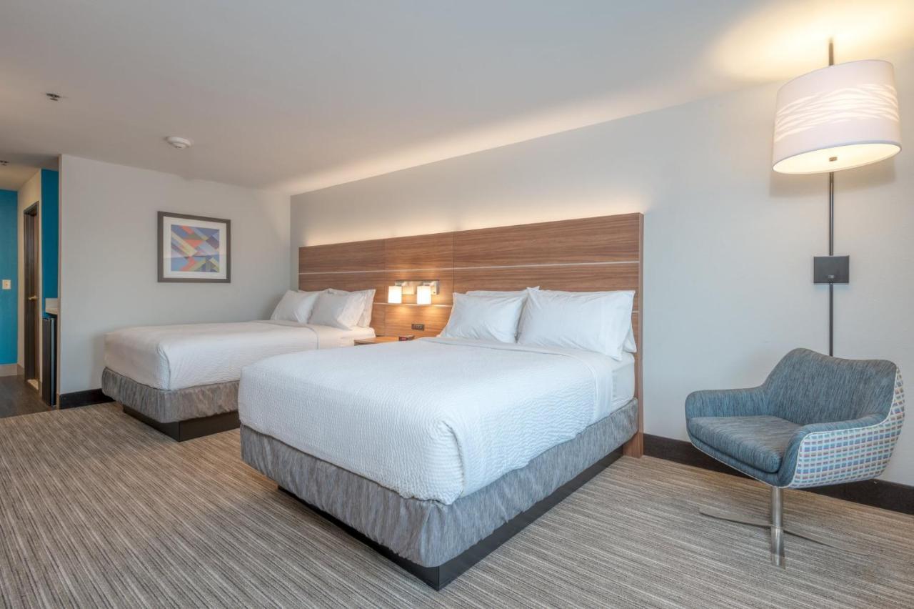 Holiday Inn Express Hotel & Suites Thornburg-S. Fredericksburg By Ihg Eksteriør bilde