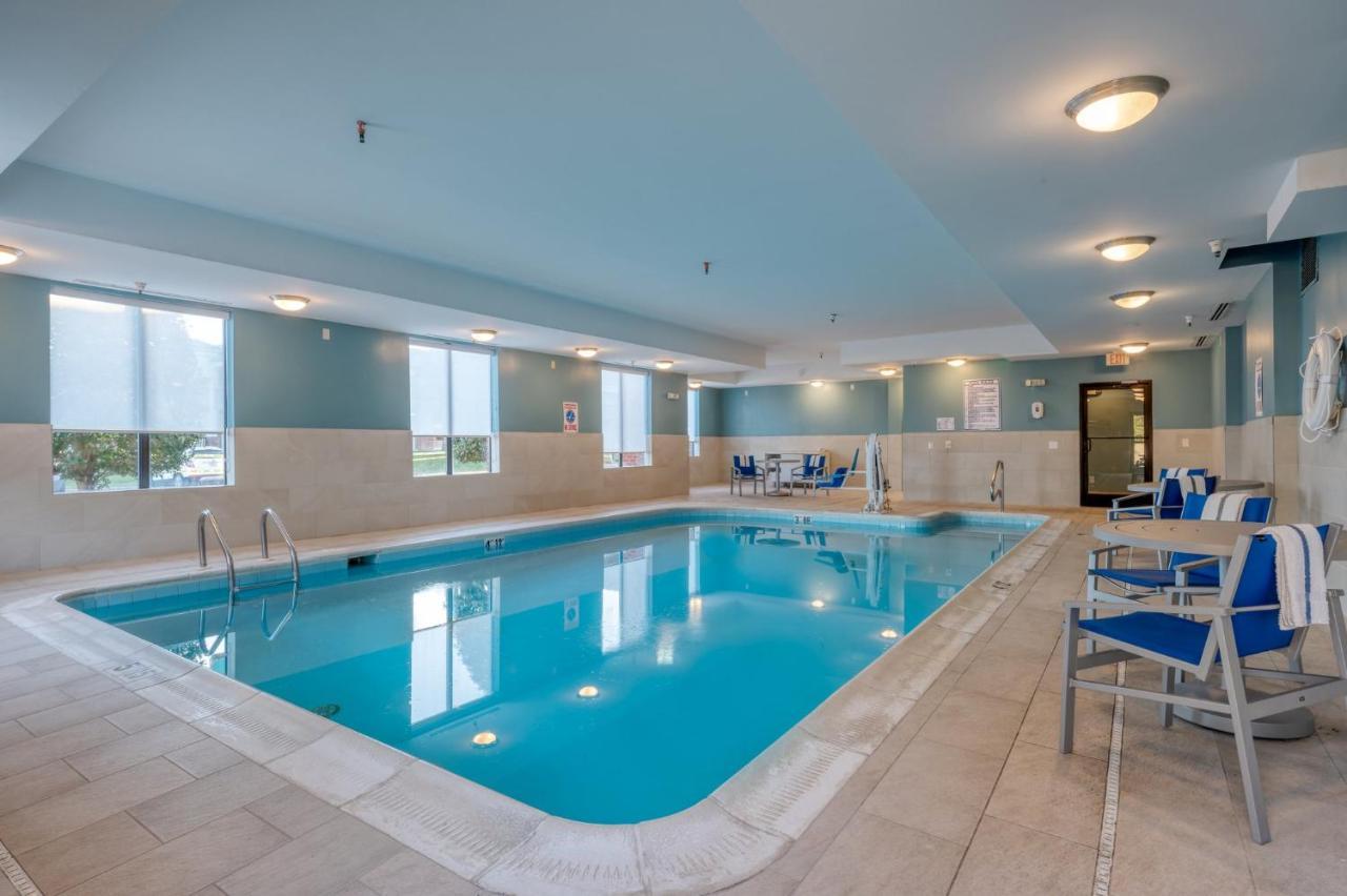 Holiday Inn Express Hotel & Suites Thornburg-S. Fredericksburg By Ihg Eksteriør bilde
